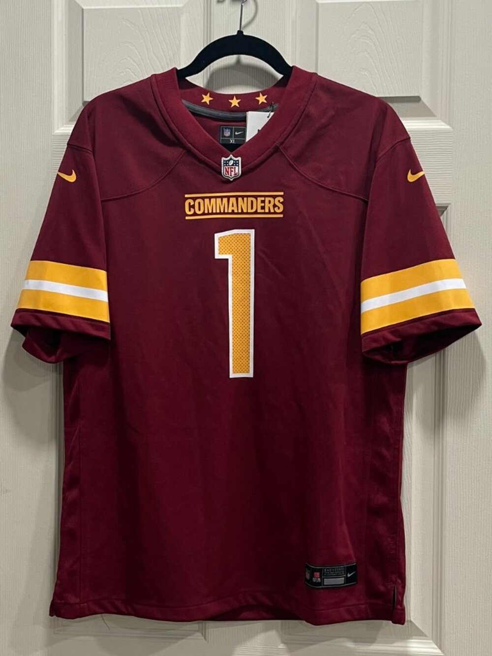 NWT NFL Washington Commanders Deebo Samuel Sr Jersey Youth XL
